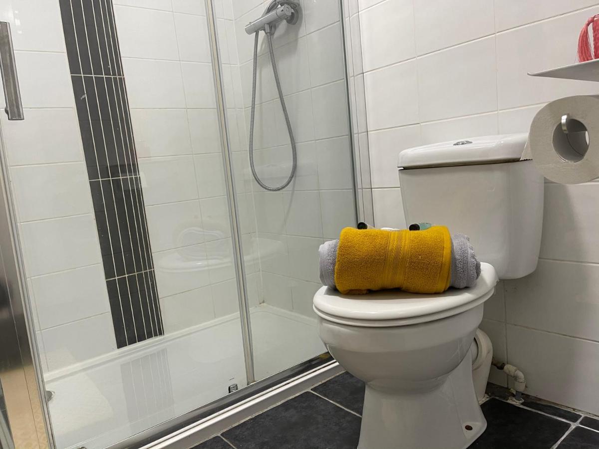 Apartament HLA Holytown Mossend Zewnętrze zdjęcie