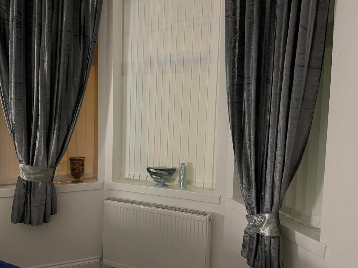 Apartament HLA Holytown Mossend Zewnętrze zdjęcie